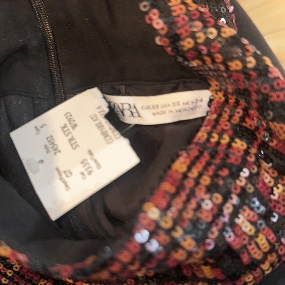 NWOT Zara high collar sequin top with adjustable slit sleeves size xs - Picture 9 of 9